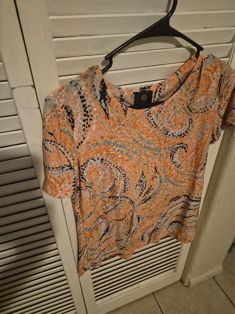 JM Collection Peach Swirl Short-Sleeve Tee with Navy & Light Blue Accents